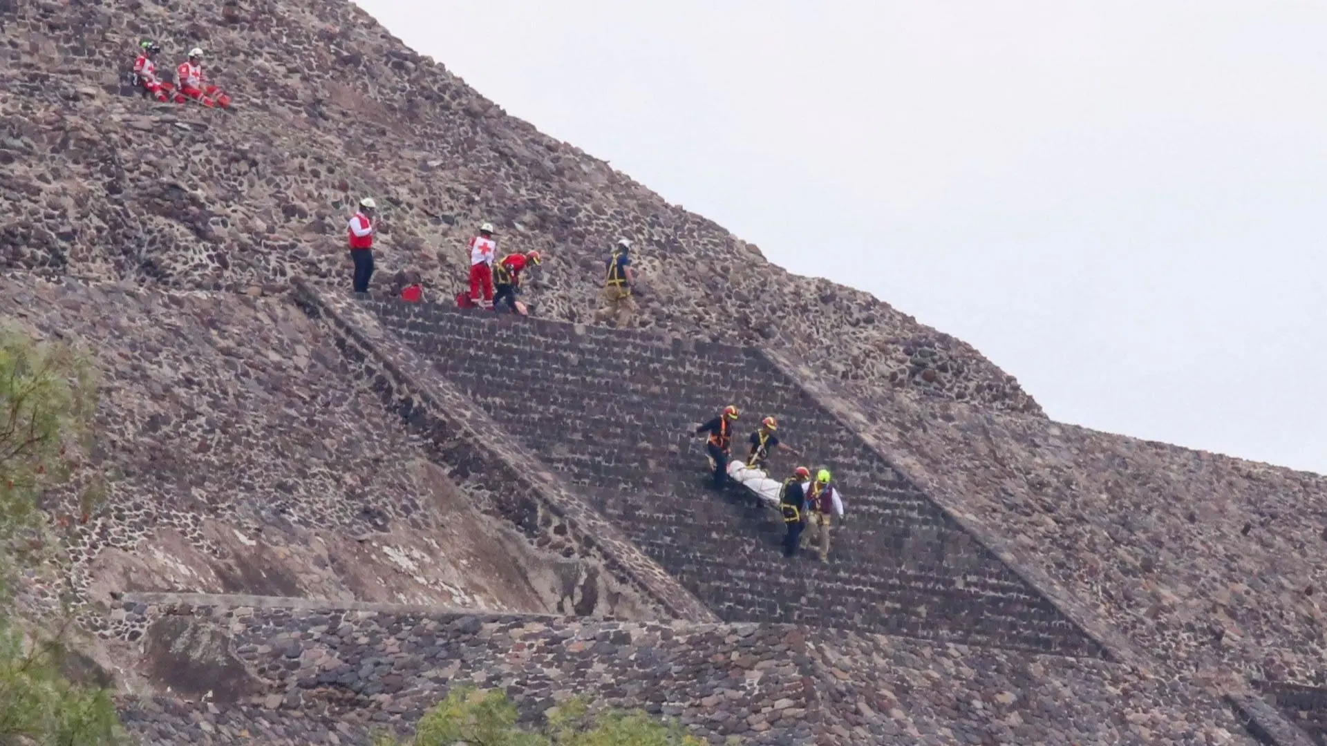 Esto inspiró al tirador de Teotihuacán: símbolos y mensajes de un ataque planeado