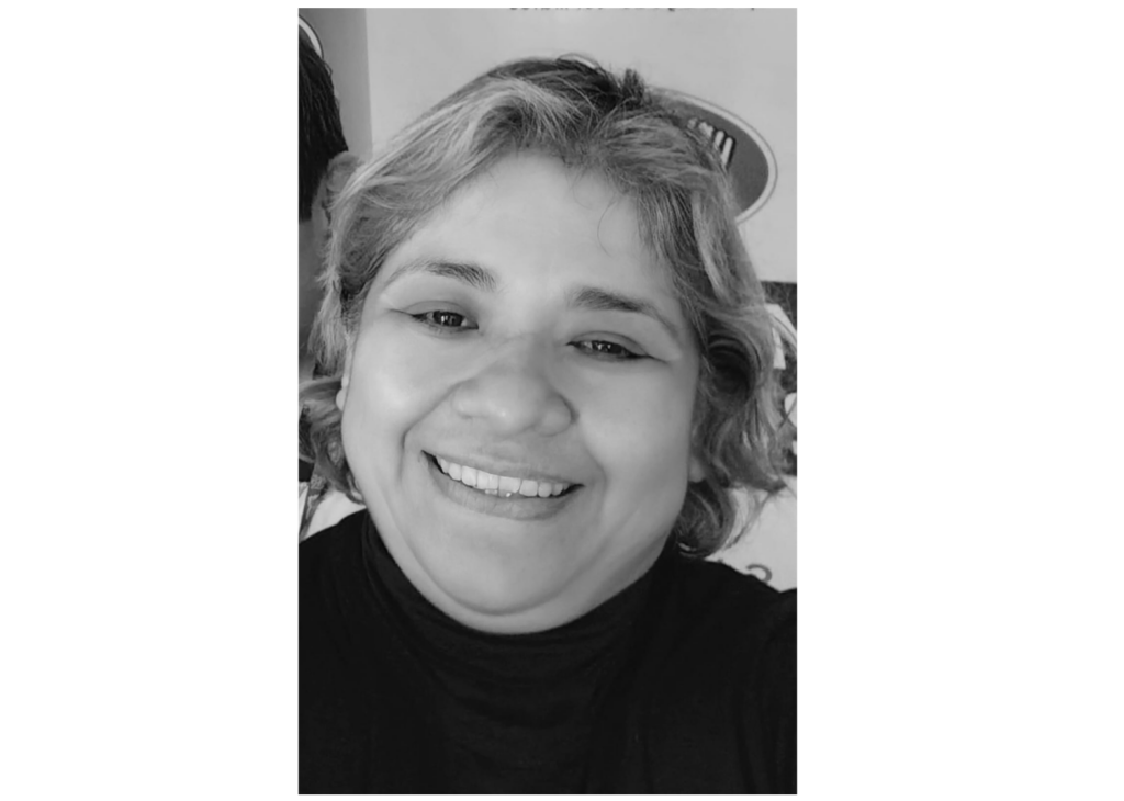 Yhadira Paredes, reportera